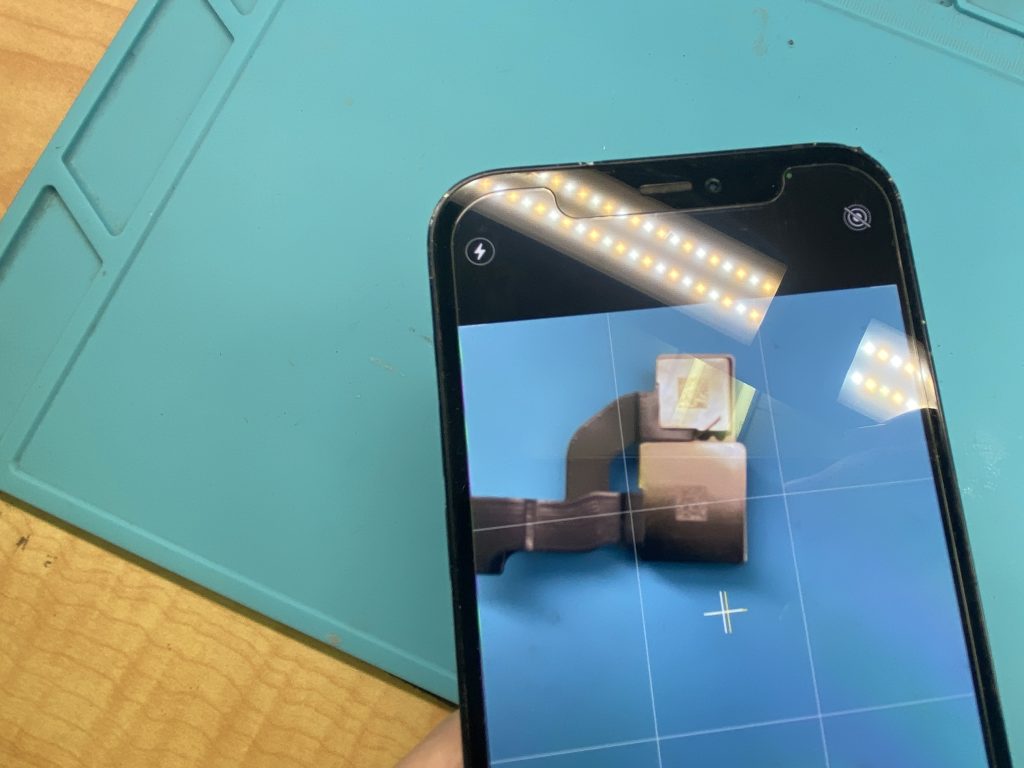 iPhone 12カメラ交換修理