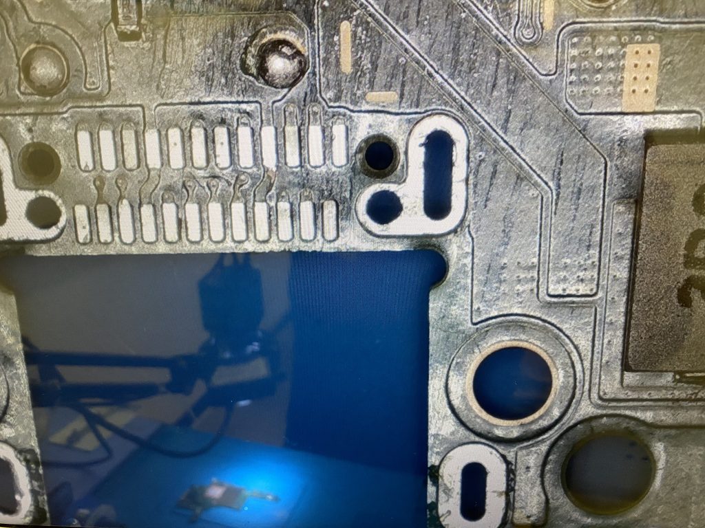 Switch 充電口修理