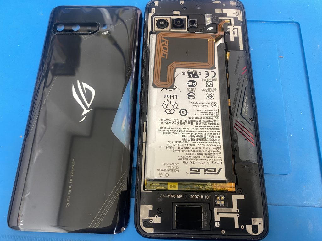 ROG Phone 3 分解