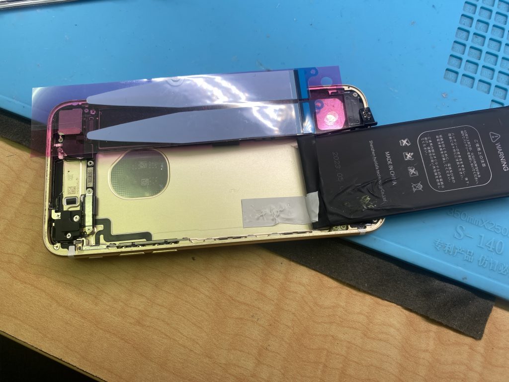 iPhone 7 バッテリー交換