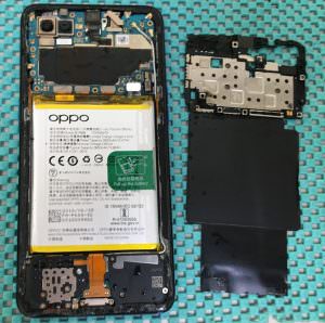 スマホスピタル博多駅前店 OPPO Reno A 水没復旧