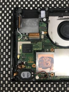 任天堂スイッチ, 液晶画面交換修理, ゲーム機修理, スマホスピタル博多駅前店