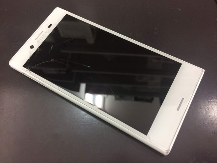 XperiaXcompact（SO-02J）画面交換修理_スマホスピタル熊本店