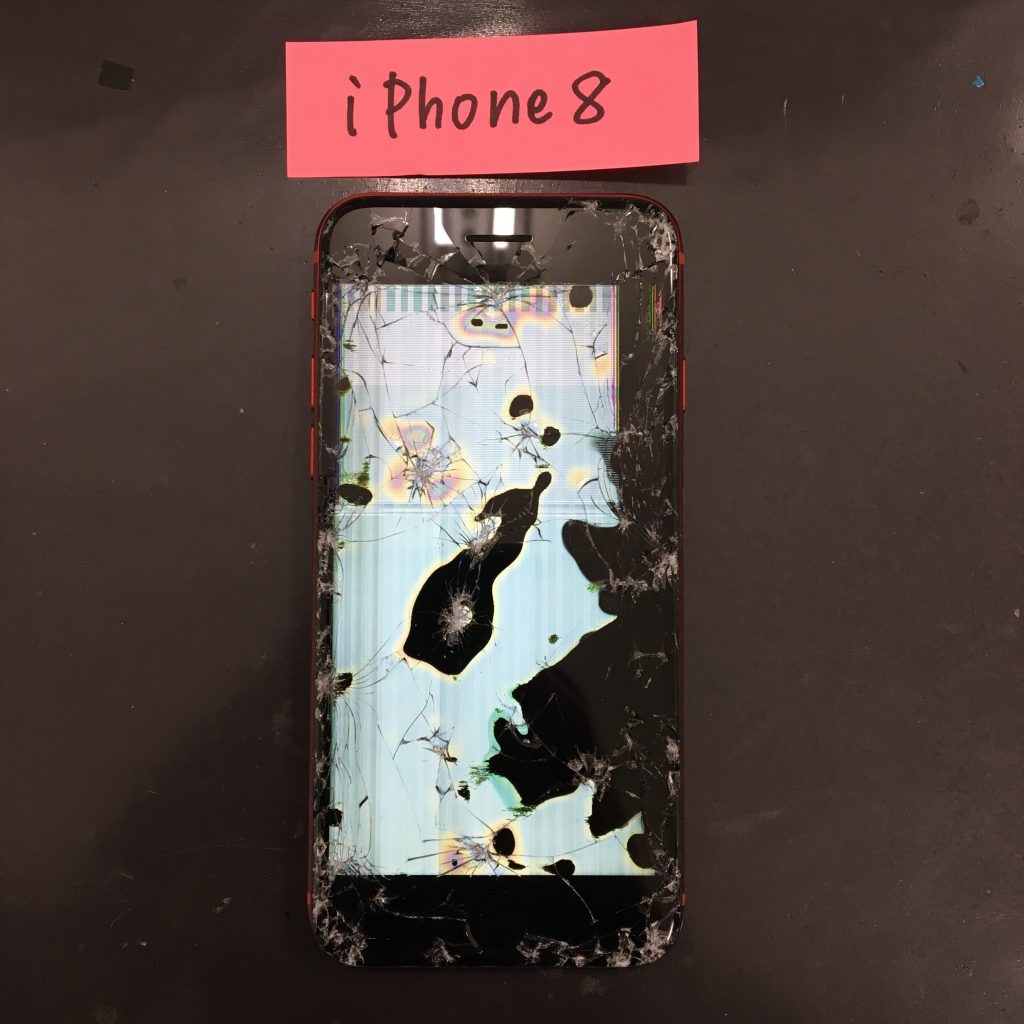 iPhone 8 液晶破損 スマホスピタル熊本店