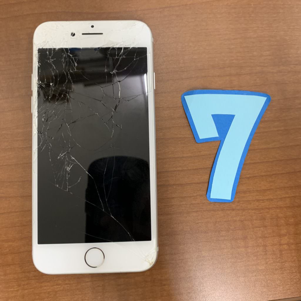 iPhone 7　画面割れ　スマホスピタル熊本店