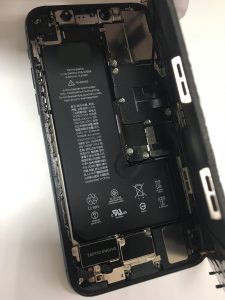 iPhone11Pro 画面割れ 画面交換 画面展開