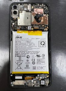ZenFone5Z 画面割れ 画面交換修理 スマホスピタル熊本下通店