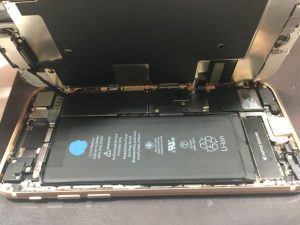 iPhone8 バッテリー交換修理 スマホスピタル熊本下通店