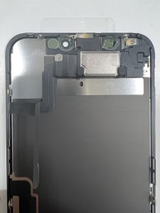 iPhone11　顔認証パーツ取り外し