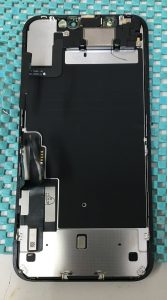 iPhone11 画面割れ 液晶漏れ 画面交換修理 iPhone修理 スマホスピタル熊本下通店