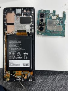 Xperia１Ⅱ　画面・BT交換13