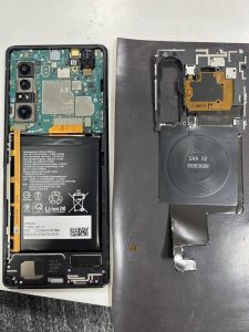 Xperia１Ⅱ　画面・BT交換11