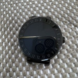Louis Vuitton タンブールホライゾン  スマートウォッチ修理 バッテリー交換前
