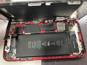 iPhoneXR　バッテリー交換２