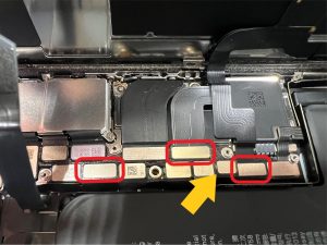 iPhoneXR　コネクター