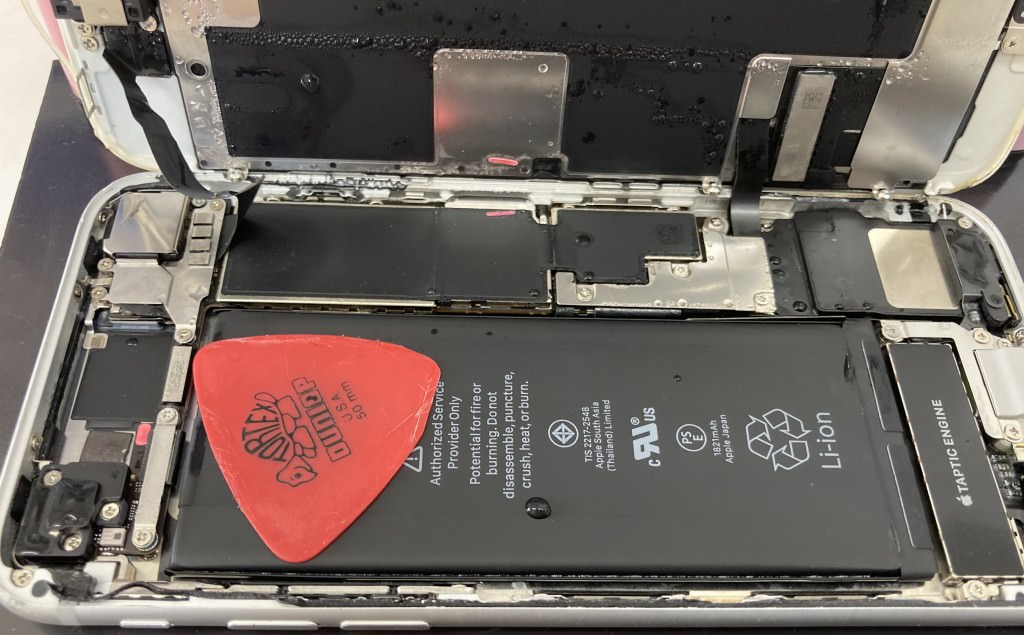 iPhone８水没復旧修理展開画像スマホスピタル佐賀駅前店