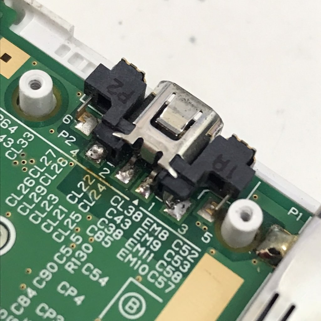 3DS 充電口交換 スマホスピタル佐賀駅前店