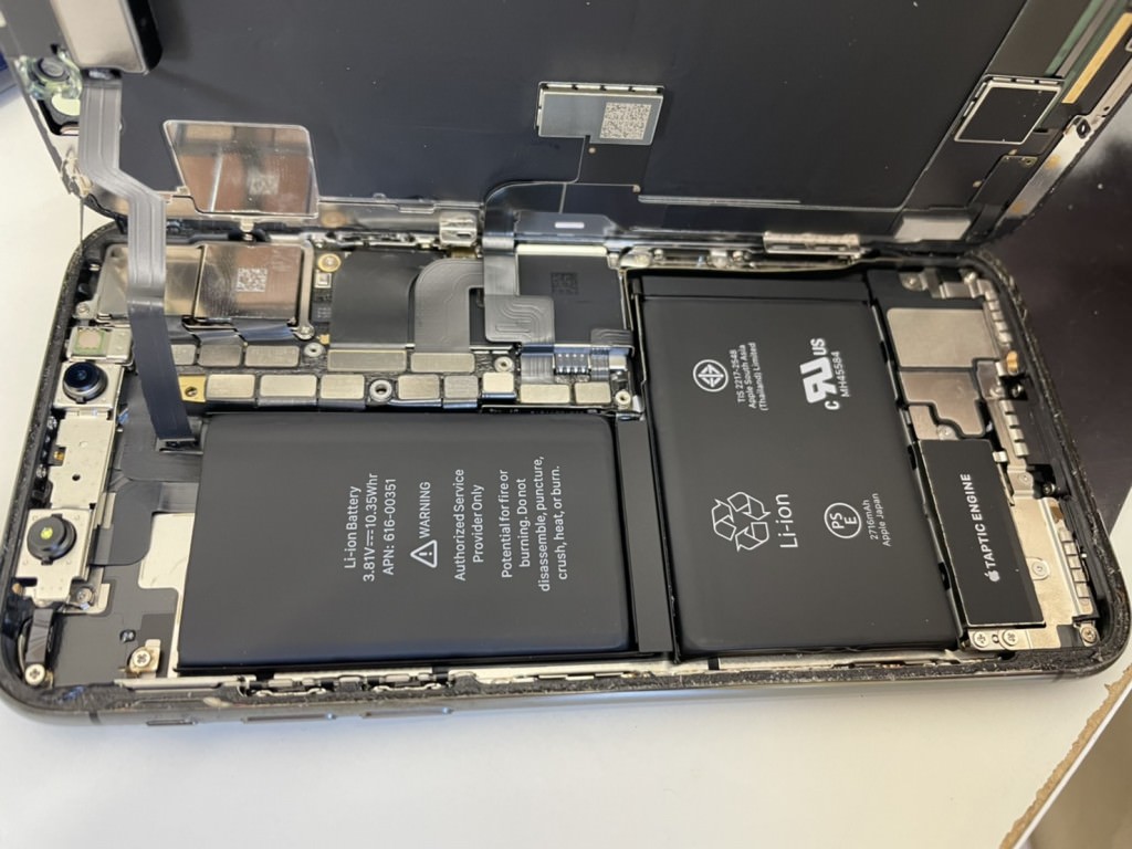 iPhoneX 画面交換 スマホスピタル佐賀駅前店