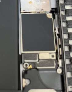 iPhone6s バッテリー交換展開時 スマホスピタル佐賀駅前店