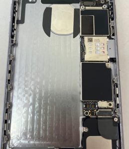 iPhone6s バッテリー交換取り付け前 スマホスピタル佐賀駅前店