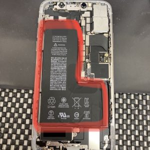 iPhoneXS　バッテリー交換修理　スマホスピタル佐賀駅前店