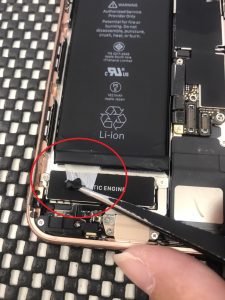 iPhone修理 iPhone8 バッテリー交換修理 劣化 減り スマホスピタル佐賀駅前店