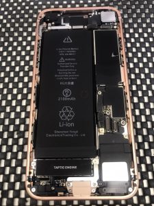 iPhone修理 iPhone8 バッテリー交換修理 劣化 減り スマホスピタル佐賀駅前店