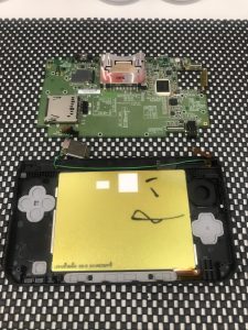 スマホスピタル佐賀駅店前＿Nintendo3DS_基板D