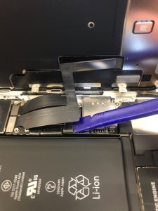 スマホスピタル佐賀駅前店_iPhone修理_バッテリー交換_コネクタB