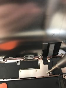 スマホスピタル佐賀_iPhone7_バッテリー交換_D