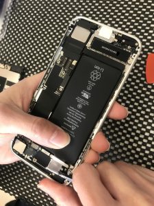 スマホスピタル佐賀_iPhoneSE2 ＿バッテリー交換＿9