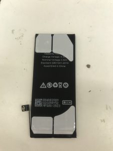 スマホスピタル佐賀_iPhoneSE2 ＿バッテリー交換＿11
