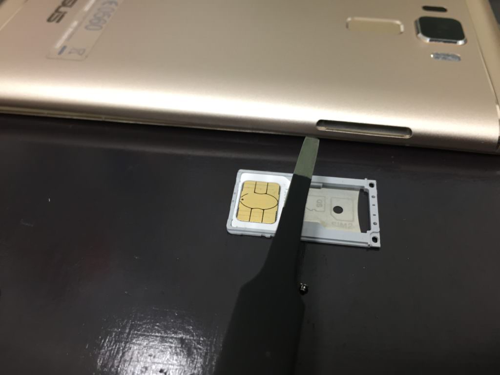 高槻 SIM 取り出し Androidスマホ 修理