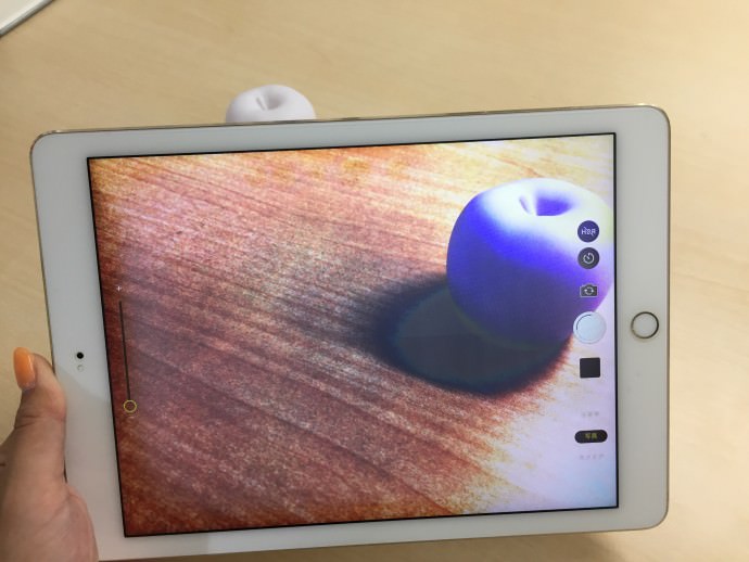 iPadAir2 液晶 表示が変 故障 修理 高槻 大阪 スマホスピタル