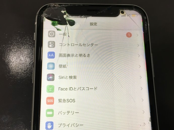 iPhone修理 XR 画面 液晶 ガラス 割れ ひび 黒い シミ 液漏れ 交換 即日 高槻