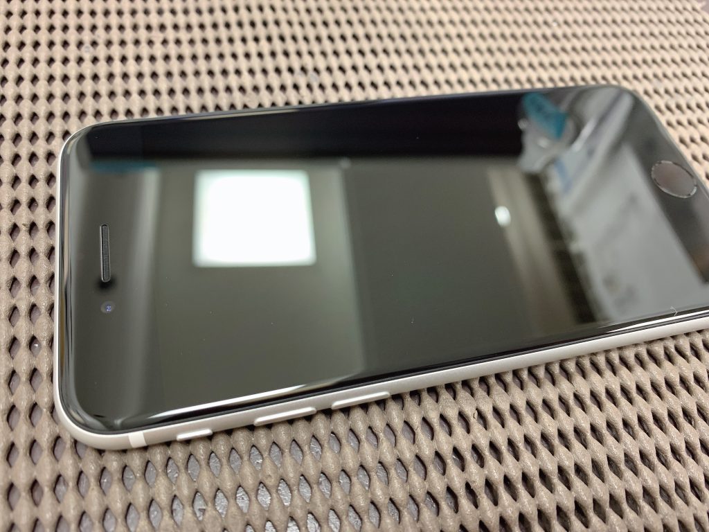 se2 ガラスコーティング スマホスピタル高槻