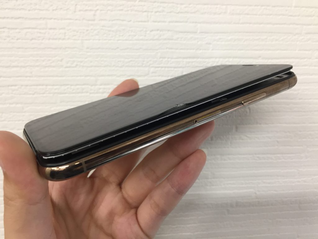 iPhoneX 画面 分離 剥離 液晶 ガラス 交換修理 高槻 スマホスピタル