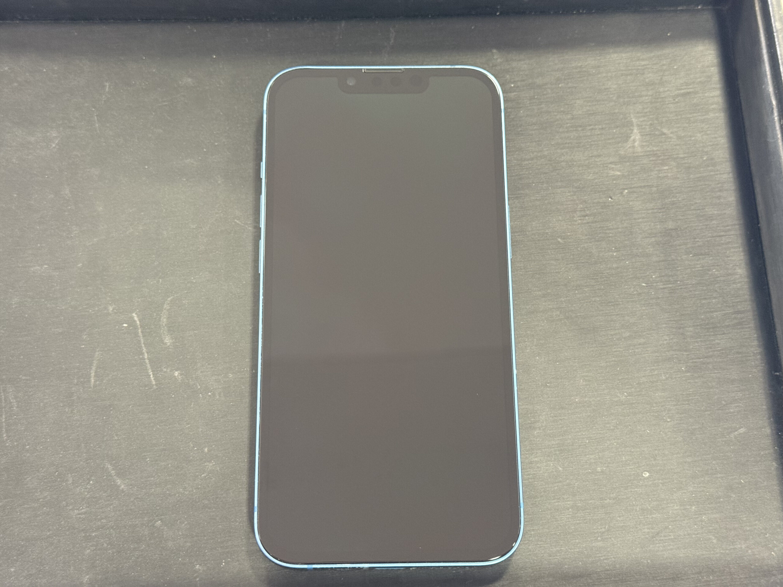 修理後（iPhone13ディスプレイ交換）