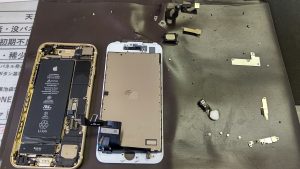 アイフォン8画面修理