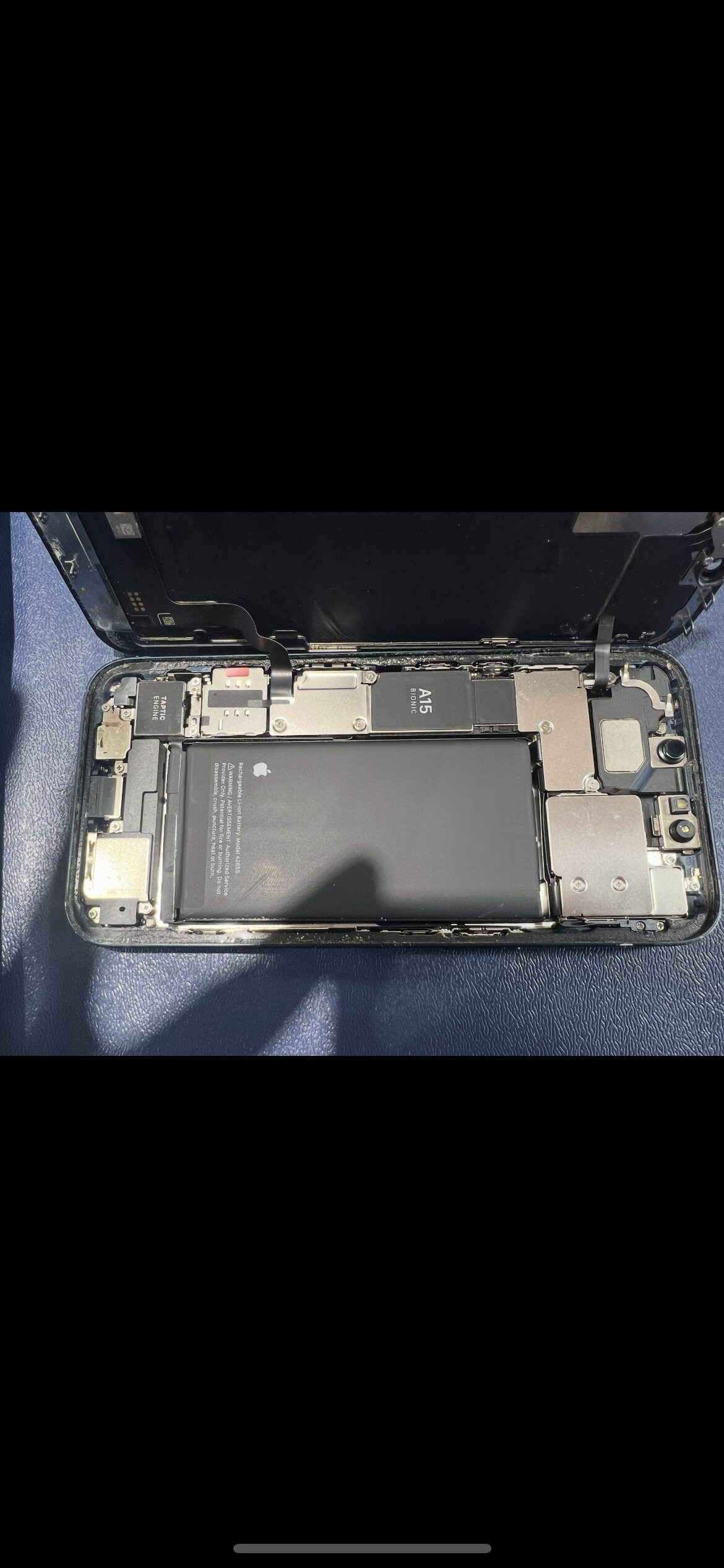 修理前(iPhone13 miniのバッテリー)